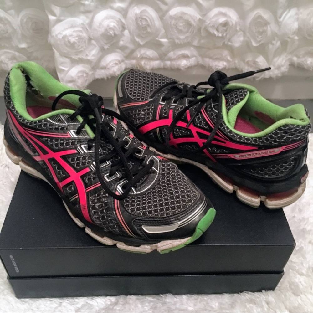 Asics - Women's Gel Kayano 19 (size 9.5)
